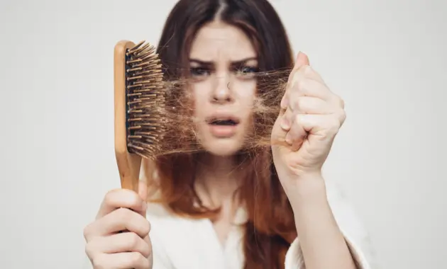محلول الوپکسی ۵ درصد چیست؟ بررسی کاربرد، نحوه مصرف، عوارض و نکات مهم